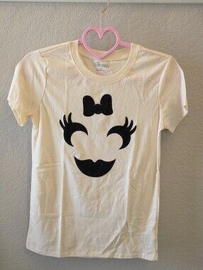NWOT Cream Short-Sleeve Tee with Jane-o-lantern Graphic, Sz SM